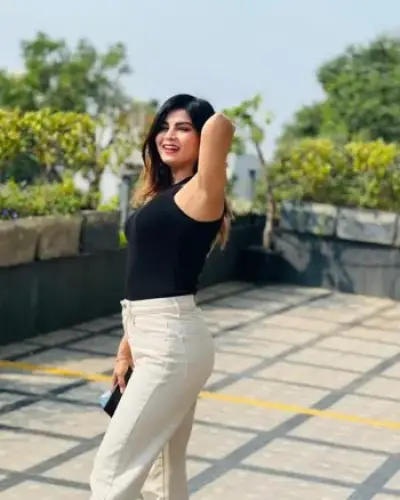 Call Girls Habibpur Cash On Delivery